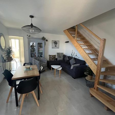Maison Chaleureuse Avec Terrasse Privative Proche De La Gare Et Du Centre-Ville Rochefort  Eksteriør billede